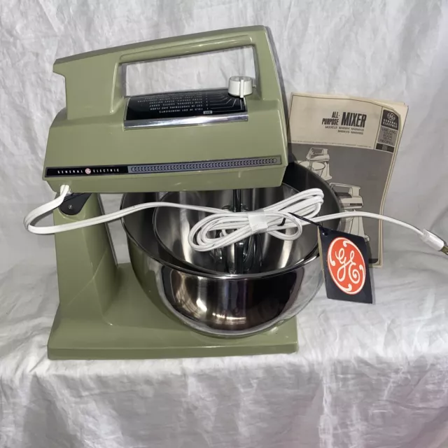 Vintage 1950-60s GE General Electric Robins Egg Blue Stand Mixer 17M25 -  WORKS