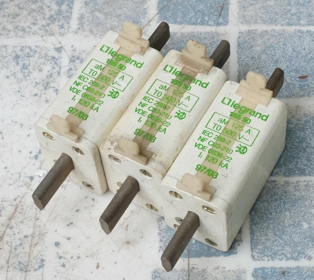 3x Legrand 0 165 50 016550 Cartouche à couteau 125A aM T0 500V. Lot de 3