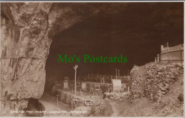 Derbyshire Postcard - Castleton, The Peak Cavern  RS36967