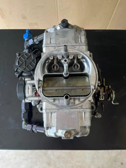 Holley 770 CFM Street Avenger, Vacuum Secondaries, Electric Choke, Dual Inlet Holley 770 CFM Street Avenger, Vacuum Secondaries, Electric Choke, Dual Inlet