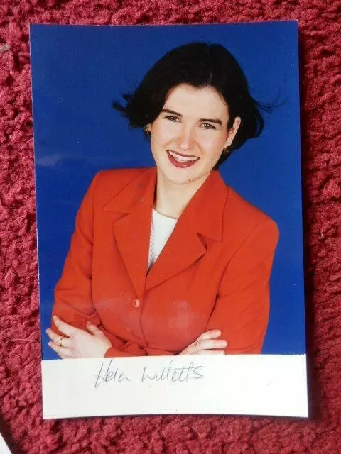 Helen Willetts   - Tv Presenter   -   Autographed  Photo
