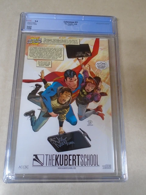 Catwoman Issue #21 Comic. CGC Graded 9.4. Ian MacDonald Variant Cover. DC 2020 3