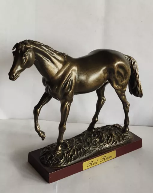 Vintage Atlas Edition Red Rum Race Horse Resin Cast Statuette Figurine
