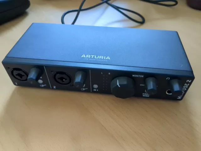 Arturia MiniFuse 2 Black | 2-Kanal USB2.0 Audiointerface mit USB-C Anschluss
