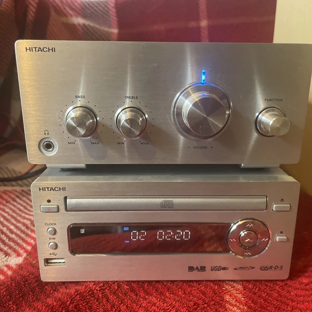 HITACHI AXM649U CD Player Hifi System DAB / FM Radio MP3 USB. See
