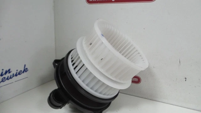 Moteur Ventilateur Chauffage BMW Série 5 6 7 - Référence 64119200935 Compatible F10 F11 F12