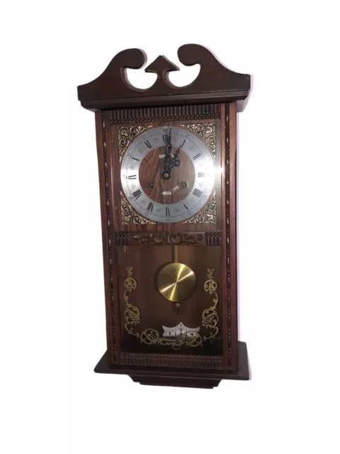 Wall Clock Pendulum Talisman 8 Day Chime Vintage with key  *READ 2