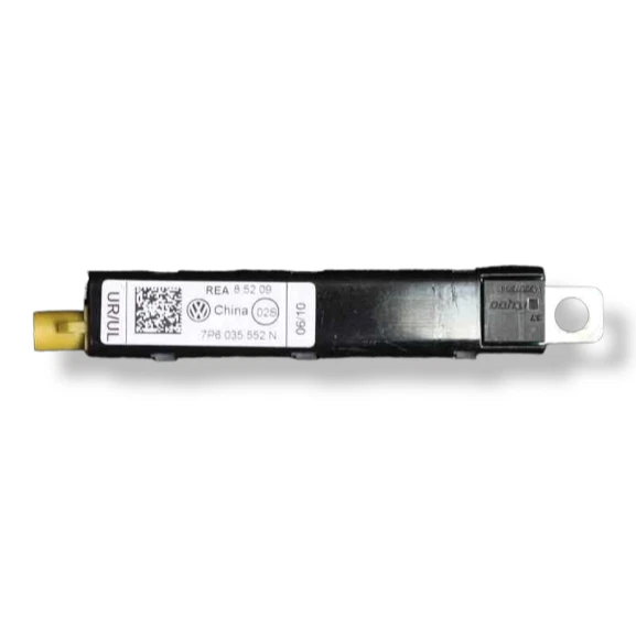Volkswagen Touareg 7P MK2 Antenna Amplifier 7P6035552N