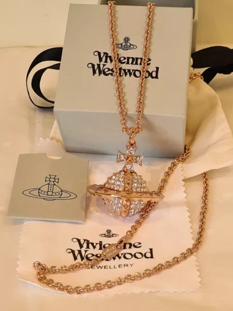 Vivienne Westwood Large 3D Glass/Pearl Orb Pendant Necklace, New with  Box&Pouch | Y2k jewelry, Pendant, Costume necklaces