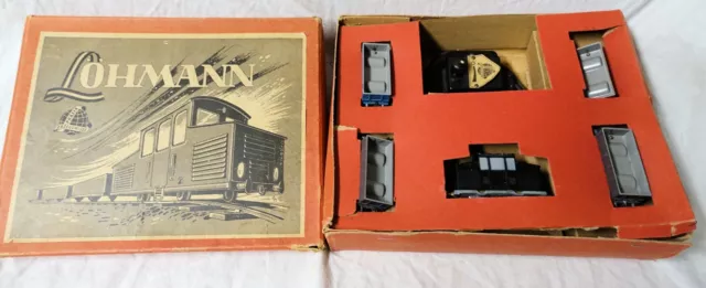 LÖHMANN PRÄZIX Bahn Spur TT um 1949 Startpackung Lok/ vier Waggons/ Schienen