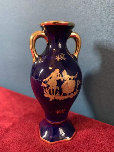 Ancien petit vase bleu - porcelaine de Limoges - Versailles - Collection -