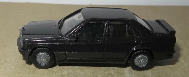 Modèle Réduit HERPA HO 1/87 - Mercedes-Benz E 320 Coupé Blanche - Boîte D'Origine