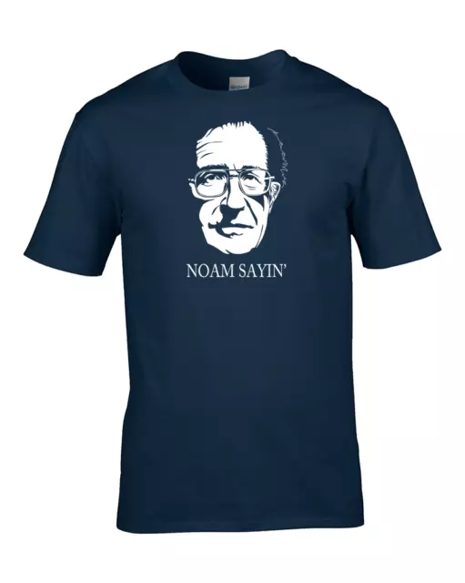 NOAM SAYIN' CHOMSKY INSPIRIERT - politische Figuren Herren T-Shirt von FatCuckoo