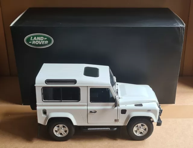 Land Rover Defender 90 Fuji White - Blanc - Kyosho 08901Fw - Etat Neuf 1:18