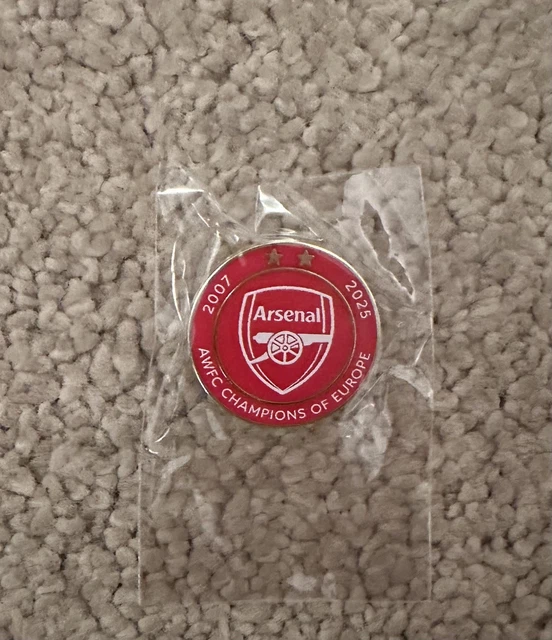 ARSENAL FC OFFICIAL Programme Pin Badge 2025-2026 Women European ...