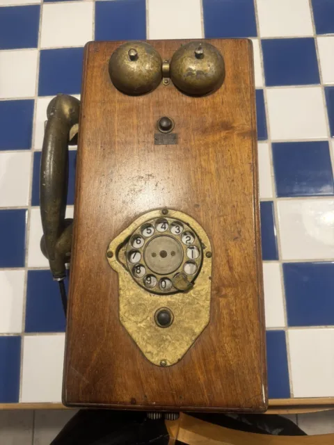 telefono vintage a parete (raro)