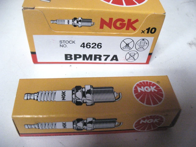 NEW NGK SPARK Plug Stihl FS HT FC 20 62 70 75 80 85 HS 45 STRING ...