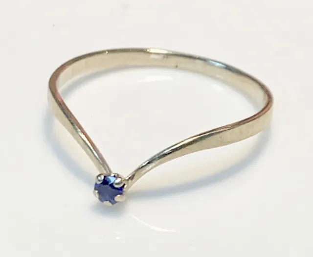 Magnificent Ring Gold 18 Gold - Sapphire 0.07 Carat - 0.0388oz