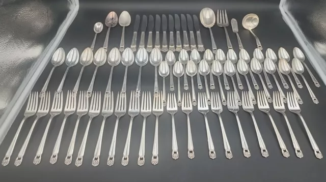 67 Pc Set Eternally Yours 1847 Rogers Bros IS Silverplate Flatware Silverware