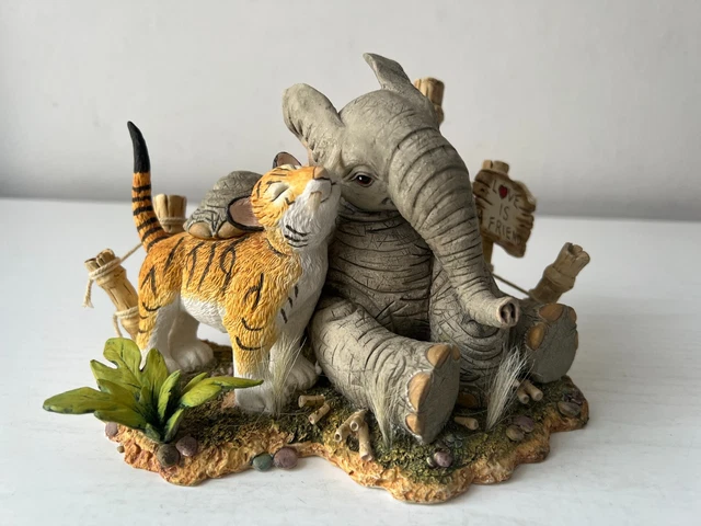 Tuskers Elephants with Tiger cub ''love is a friend'' large rare 91412 -