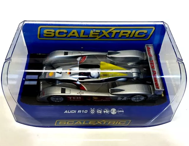 Scalextric store audi r10