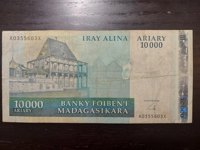 Madagascar 10000 Ariary ND 2003, P-85