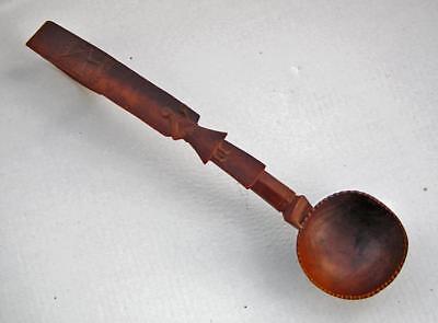 Antique American Art Deco Early 20th Century Finely Carved Wooden Ladle