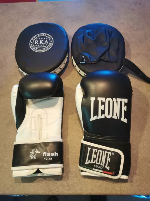 Guantoni boxe Leone 12oz+Guantoni da Passata+Giubbino Zavorrato fino  15kg circa