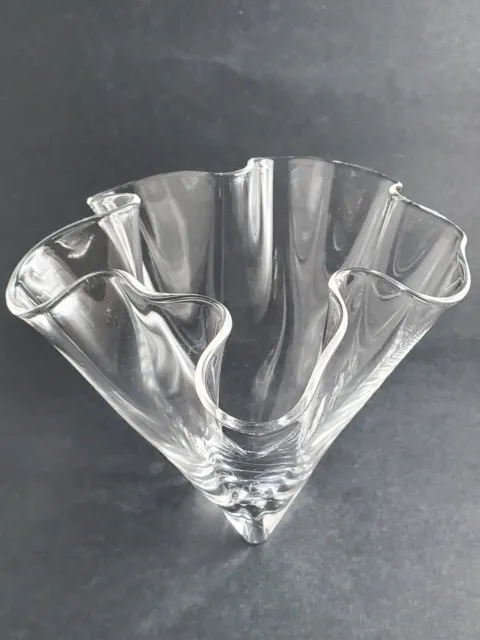 Steuben Handkerchief Vase: 5 1/2" Freeform Art Glass #8703, Signed, 20th Century 3