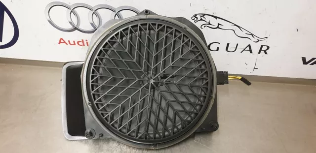 Audi A4 B8 (2008 > 2015) Speaker Subwoofer Rear  A1908013