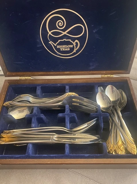 Flatware Set
