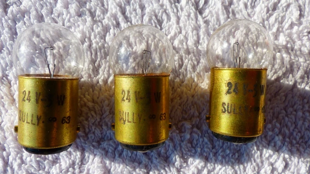 Ampoules Graisseurs Sully 24V 3W BA15D