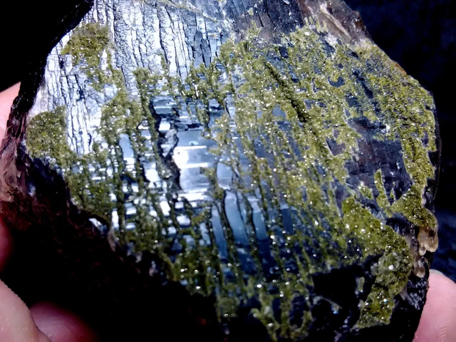 Rauchquarz mit Epidot aus Storsynken Grube, Knipane, Ivelnad, Norwegen # 2