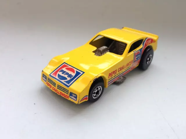 Hot Wheels Blackwall - Pepsi Challenger Funny Car - 1977