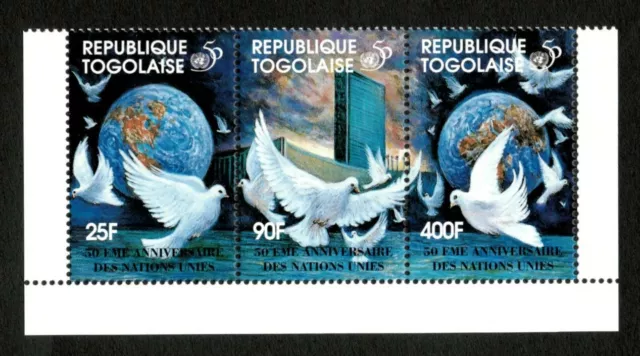 Togo 1995 - United Nations-50th Anniv., Flock of Doves - Strip of 3 - 1648 - MNH