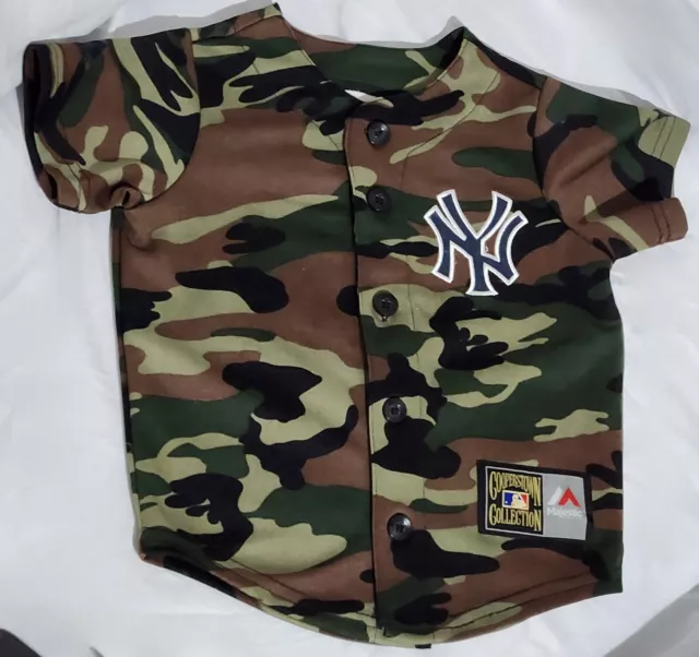 New York Yankees Jersey Kids Baby Sz 2T Camo Baseball Cooperstown Rare Preowned