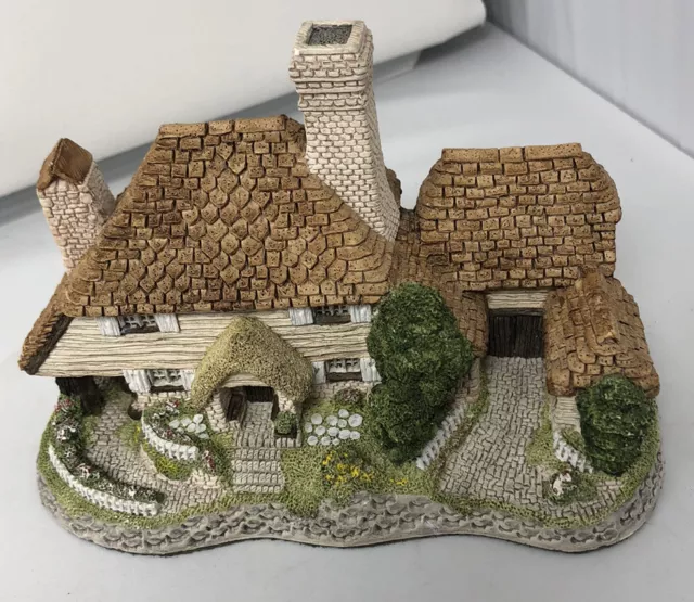 David Winter Cottages Kent Cottage 1985 House Sculpture Handmade Granny Core