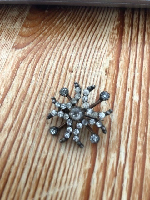 Broche Florale En Cristal Et Strass - Accessoire Élégant Pour Écharpe, Vêtement, Mariage Ou Cadeau