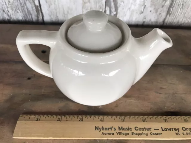 Beautiful Tea Pot BTC Henn Pottery White USA Pottery