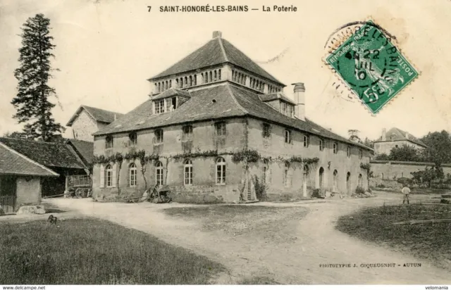 13433 cpa 58 Saint Honoré les Bains - La Poterie