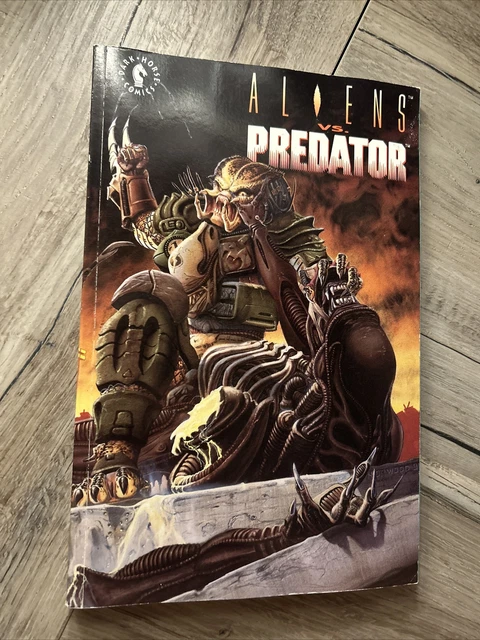 ALIENS VS PREDATOR (1990) Trade Paperback TPB