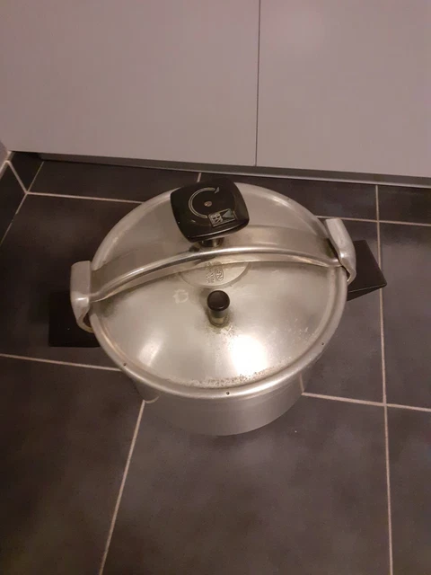 COCOTTE MINUTE ANCIENNE SEB Aluminium 10 Litres EUR 35,00 - PicClick FR
