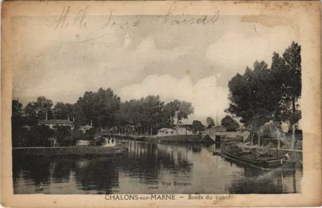 CPA CHALONS-sur-MARNE - Bords du Canal (126077)