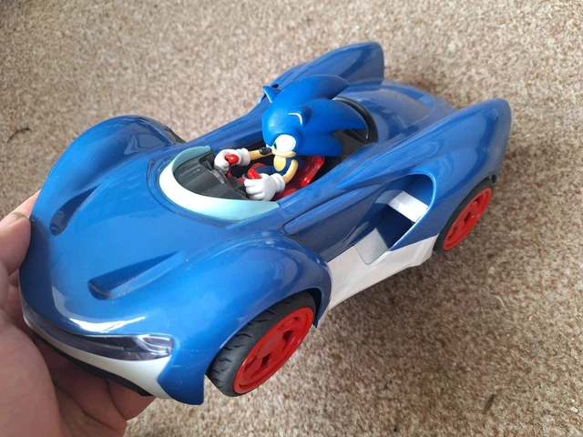 CARRERA RC SONIC The Hedgehog Racing Car 2.4GHz 9