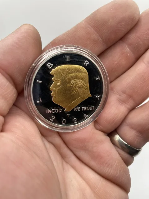 2024 Donald Trump Coin President  Silver & Gold Coin IN GOD WE TRUST Coin.