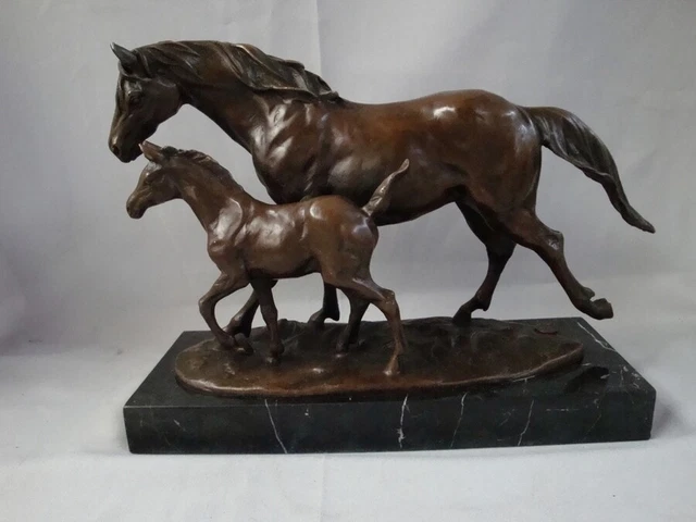 Estatua Caballo Potro Fauna Art Deco Estilo Art Nouveau Estilo Bronce sólido Fir