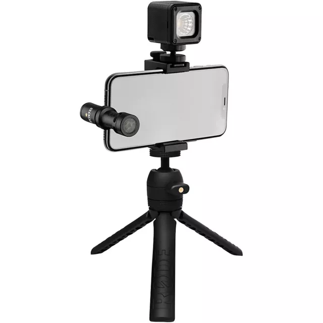 RODE Vlogger Kit for iOS Devices - Includes Tripod/Light/VideoMic/Accessories LN