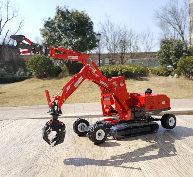 Bada 1/39 Scale Double Arm Rescue Robot Hydraulic Excavator Diecast Model Rare