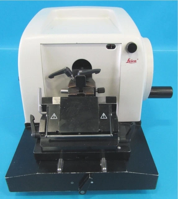 Leica RM2125 Microtome