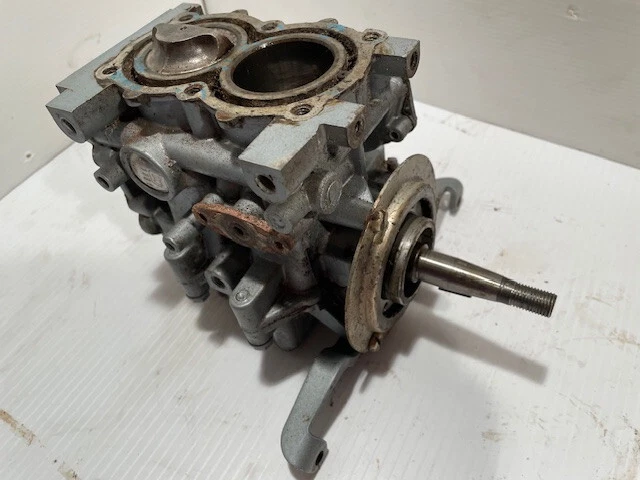 EVINRUDE 4HP TWIN Cylinder Outboard Engine 1983 -Power Head £52.69 ...